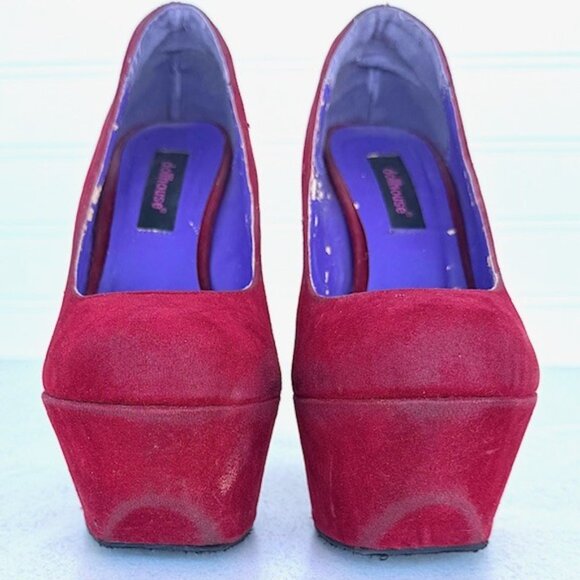 DOLLHOUSE 6 Inch Heels Size 5.5, Red Suede Platform Pumps - Picture 8 of 12